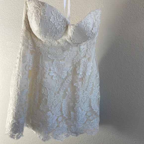 COPY - House of Deane Custom Micro Mini Lace Wedding Dress 32DDD - Picture 11 of 16